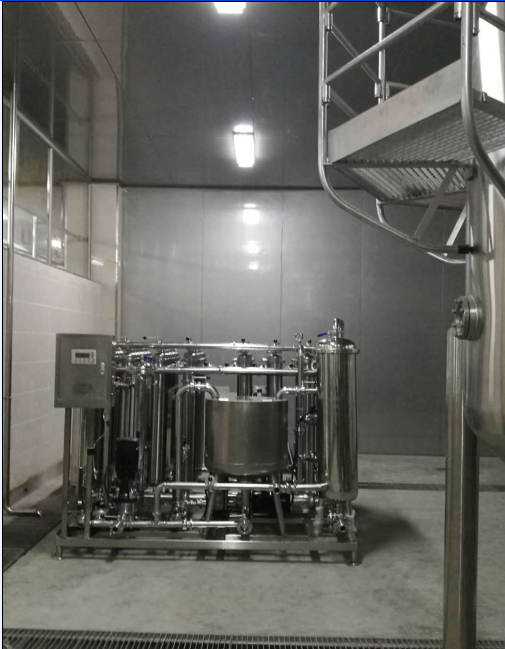 塔牌 錯(cuò)濾膜過(guò)濾機(jī)現(xiàn)場(chǎng)